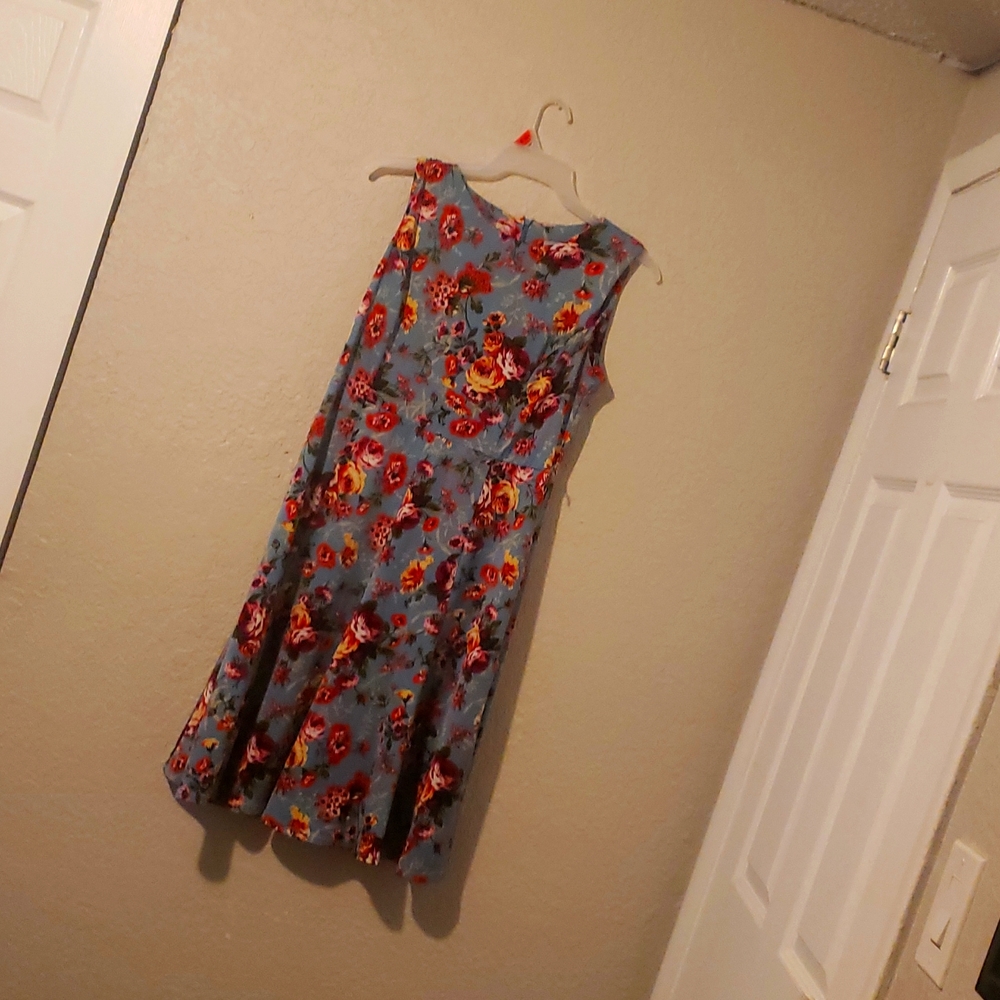 Floral blue dress